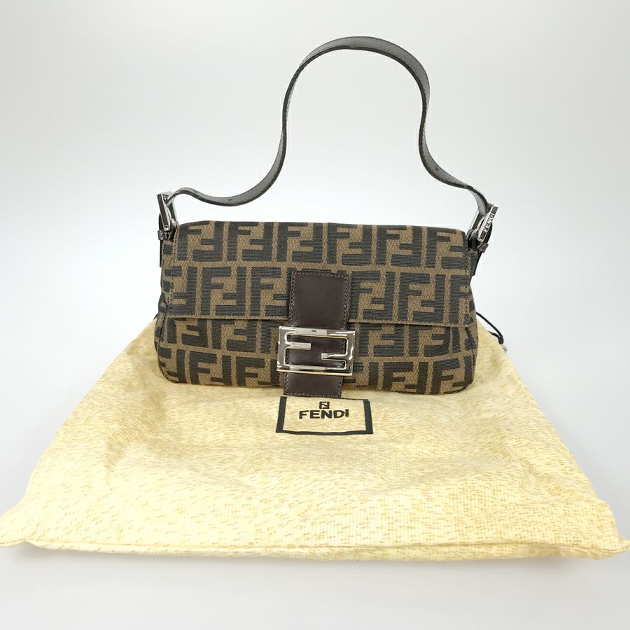 フェンディ ショルダーバッグ
