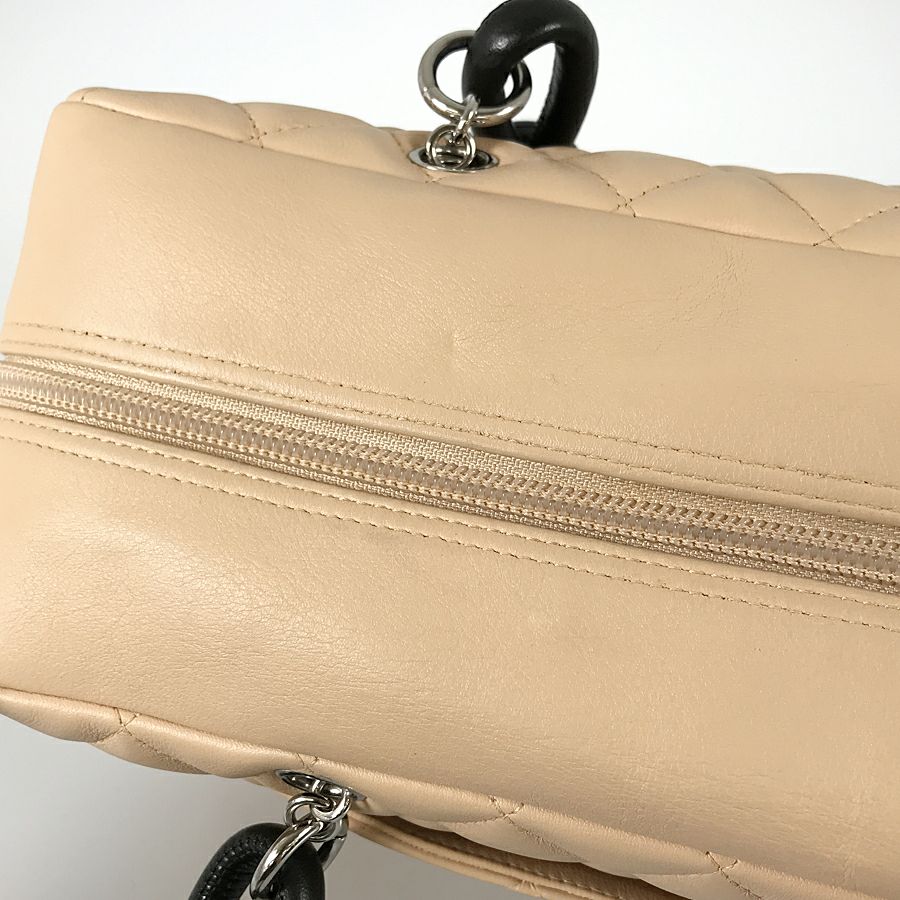 シャネル ショルダーバッグ