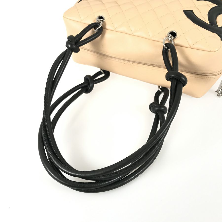 シャネル ショルダーバッグ