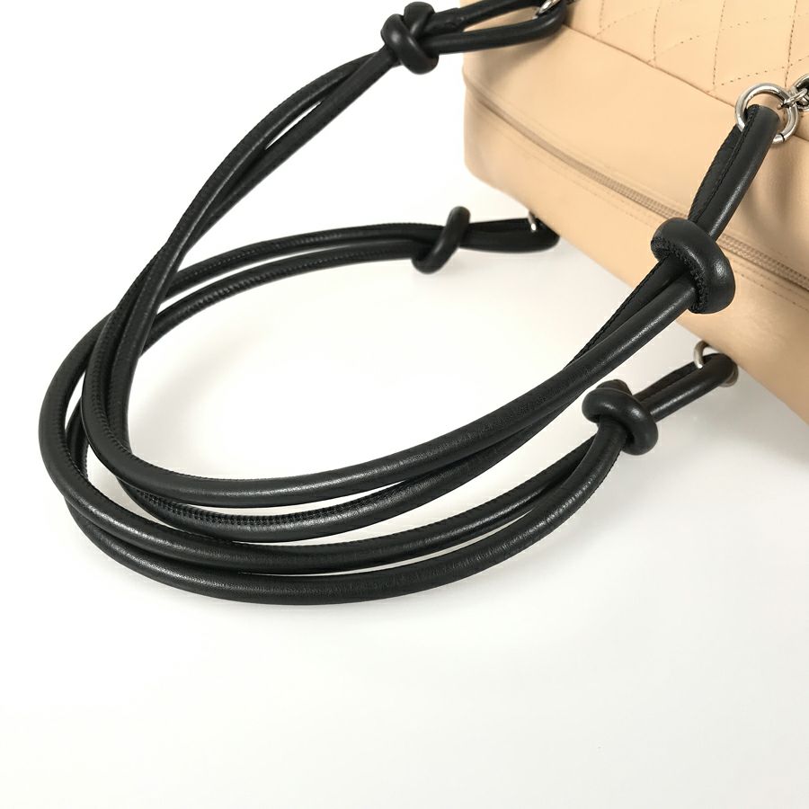 シャネル ショルダーバッグ