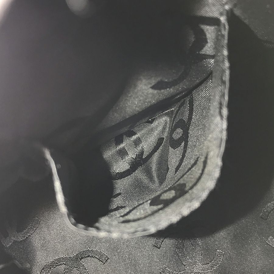 シャネル ショルダーバッグ