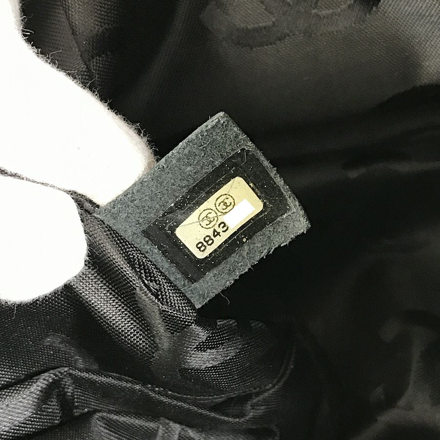 シャネル ショルダーバッグ