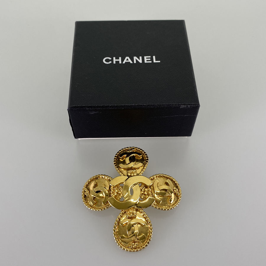 シャネル ブローチ