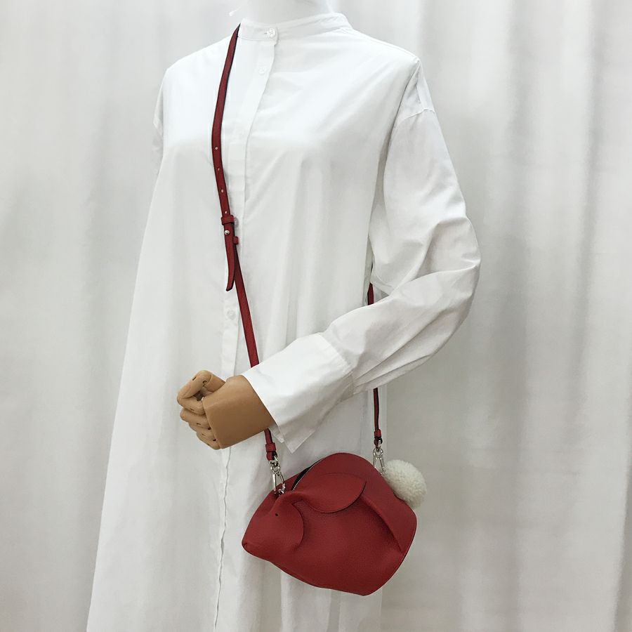 ロエベ ポシェット