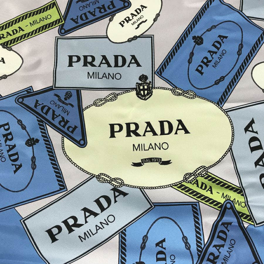 プラダ レディース スカーフ