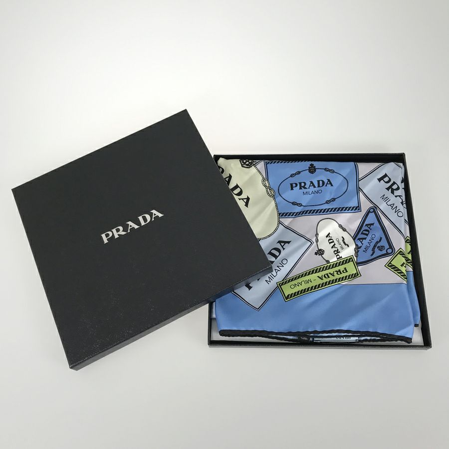 プラダ レディース スカーフ