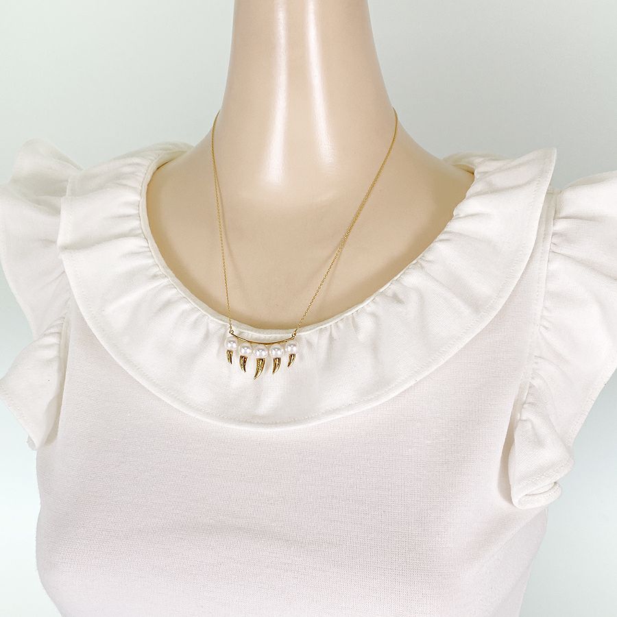 タサキ ネックレス