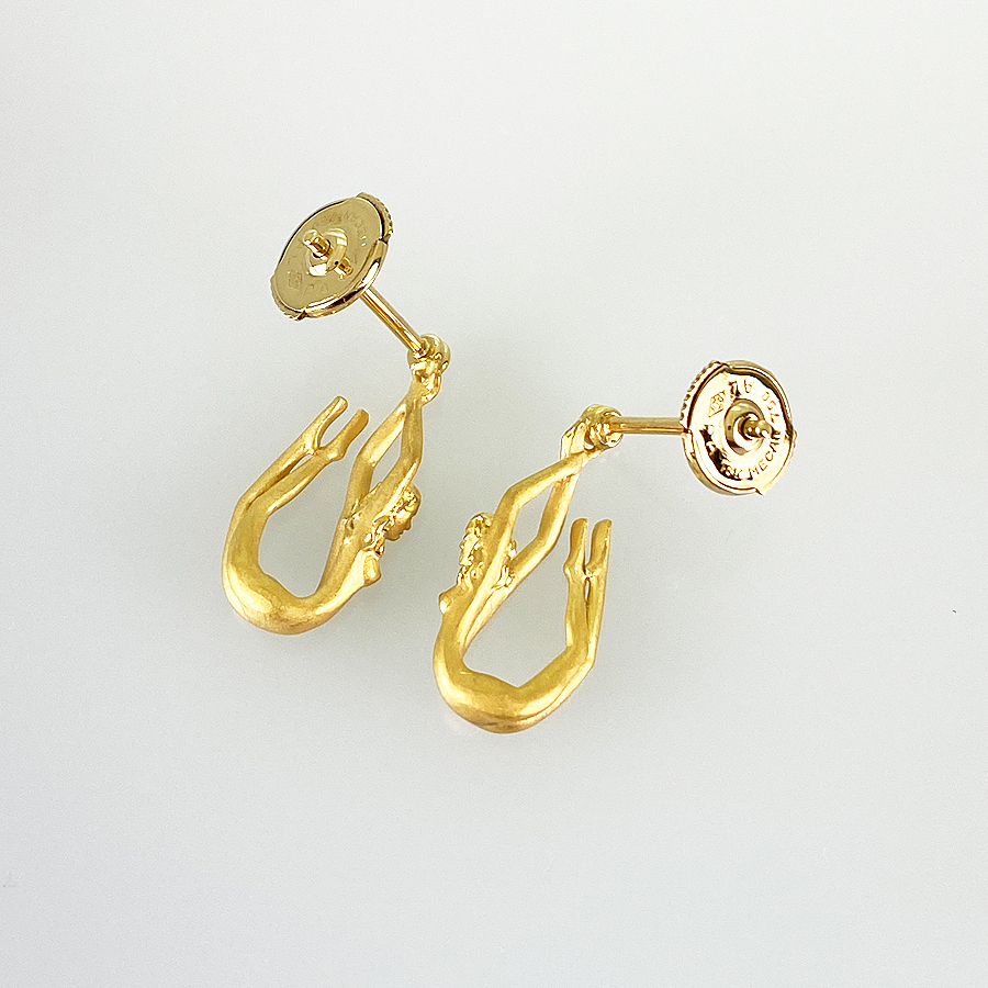 カレライカレラ ピアス