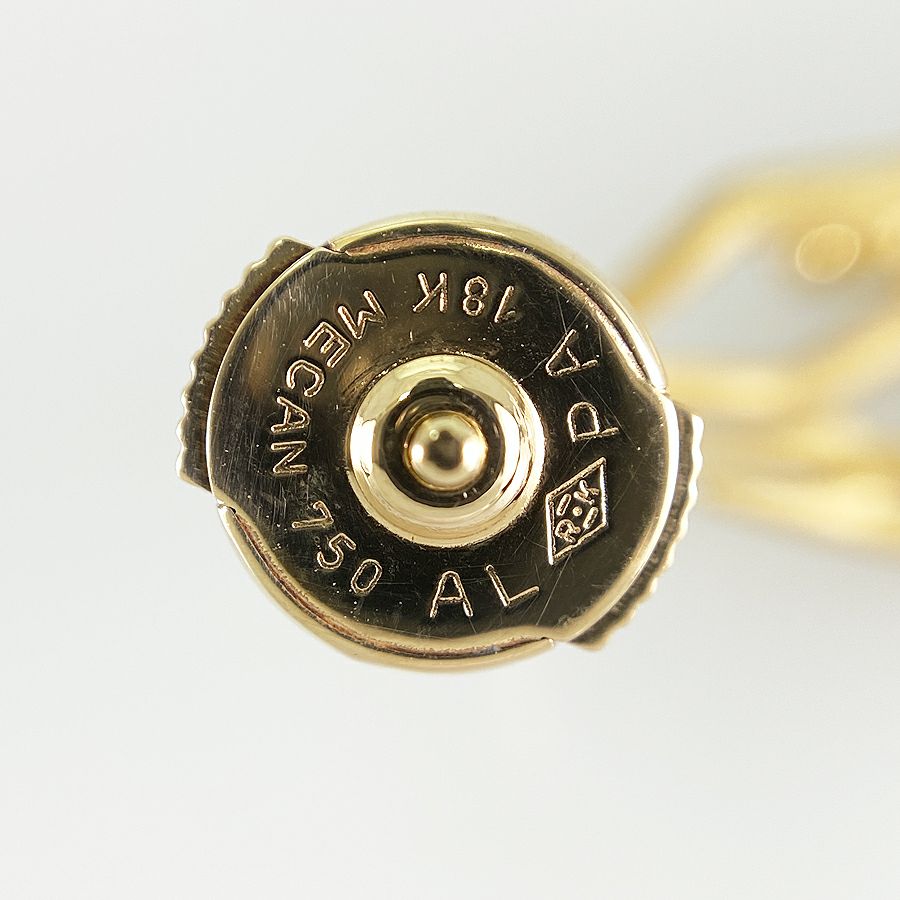 カレライカレラ ピアス