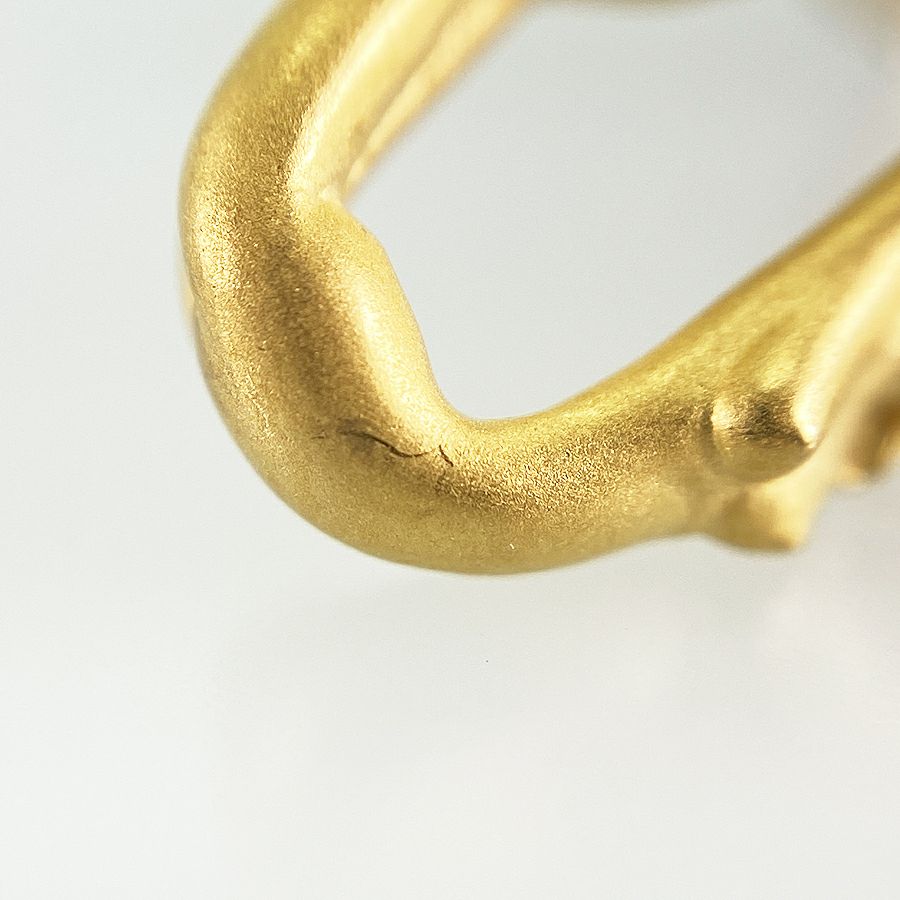 カレライカレラ ピアス