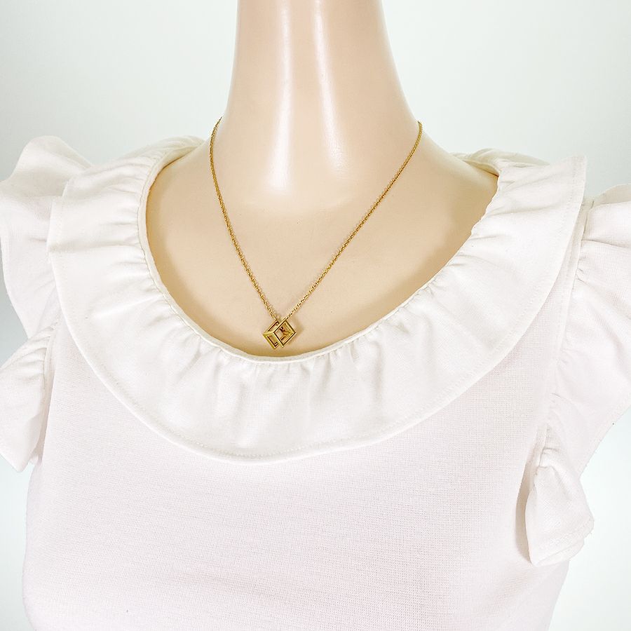 ディオール ネックレス