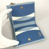 プラダ 二つ折り財布
