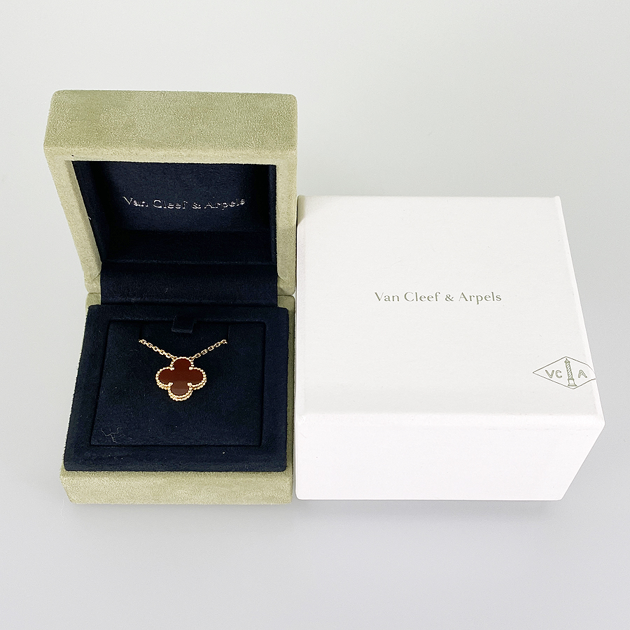 ヴァンクリーフ＆アーペル ネックレス