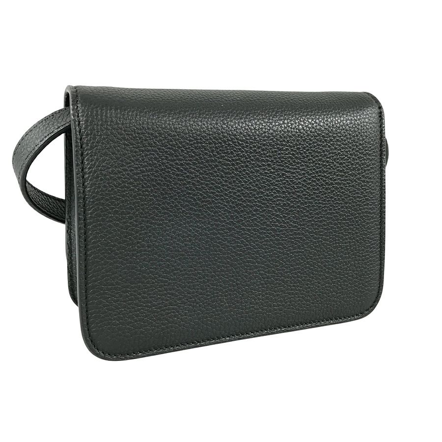 サルヴァトーレフェラガモ ショルダーバッグ