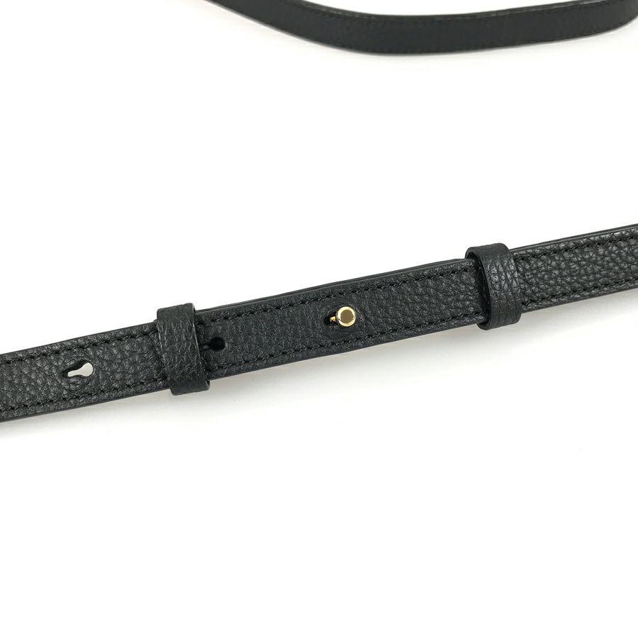 サルヴァトーレフェラガモ ショルダーバッグ