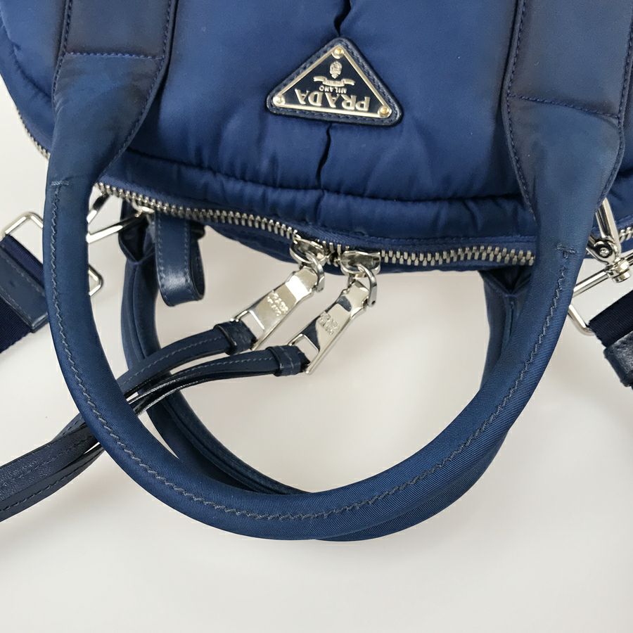 プラダ ハンドバッグ