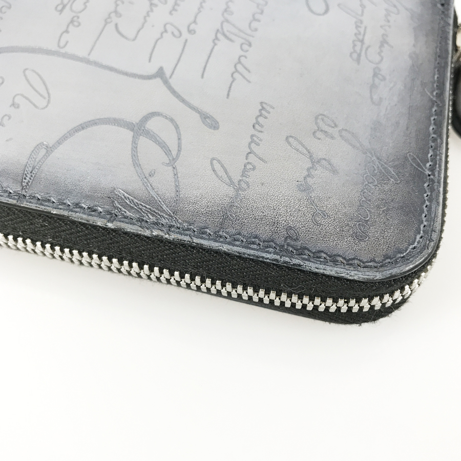 ベルルッティ 長財布 ラウンドファスナー