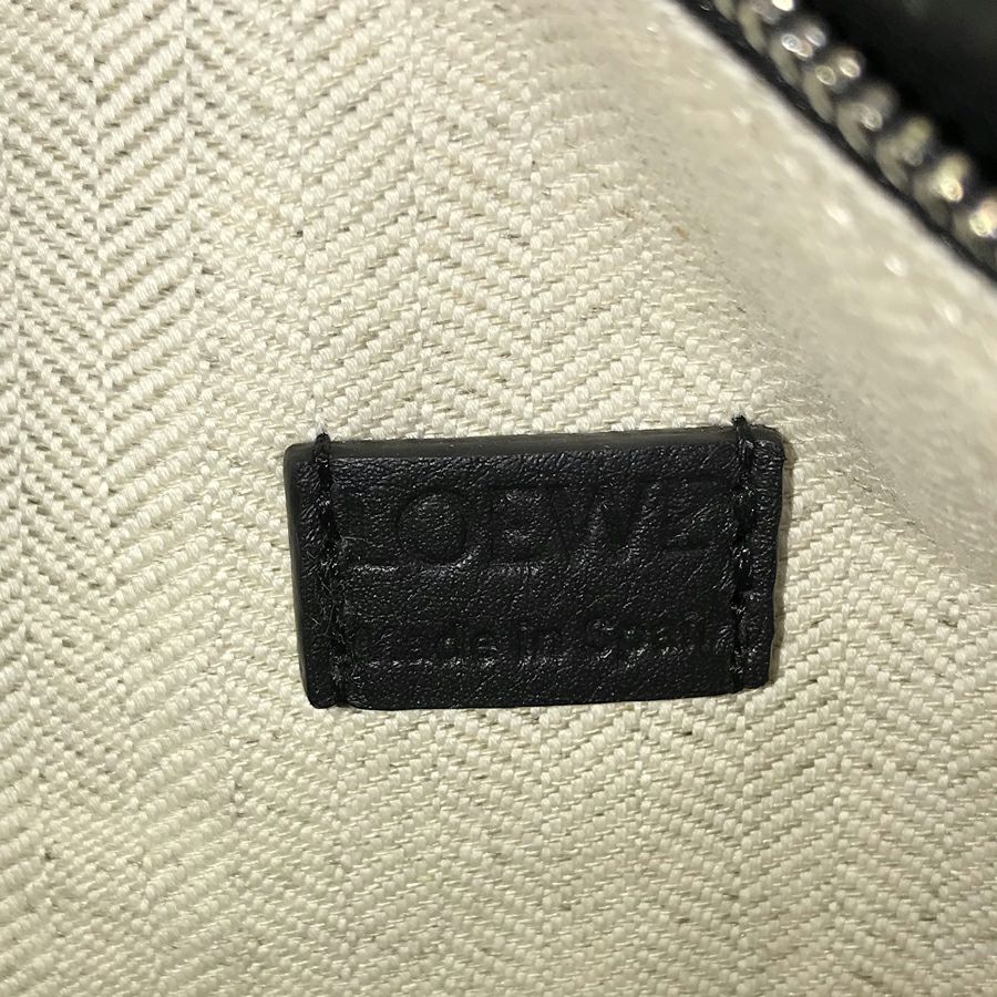 ロエベ ハンドバッグ