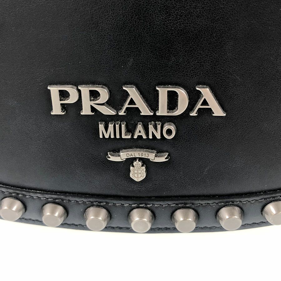 プラダ ショルダーバッグ
