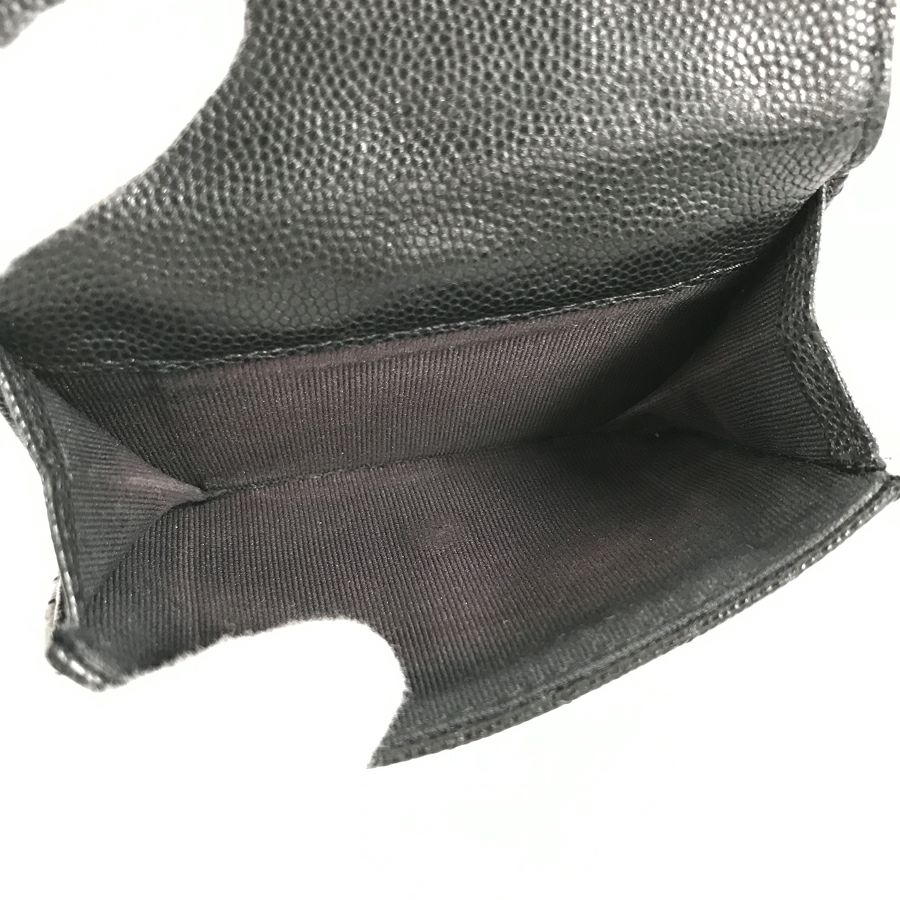 シャネル 三つ折り財布