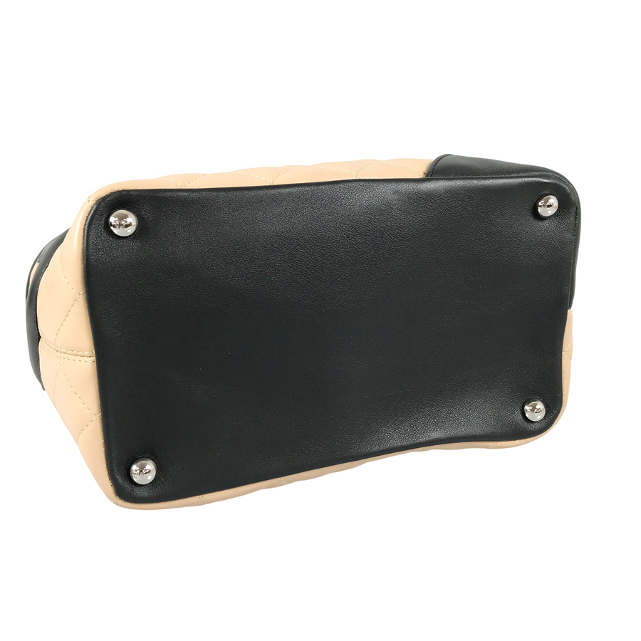 シャネル トートバッグ