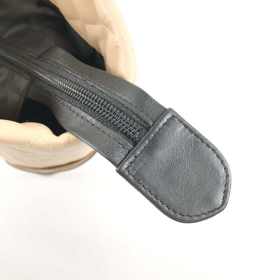 シャネル トートバッグ