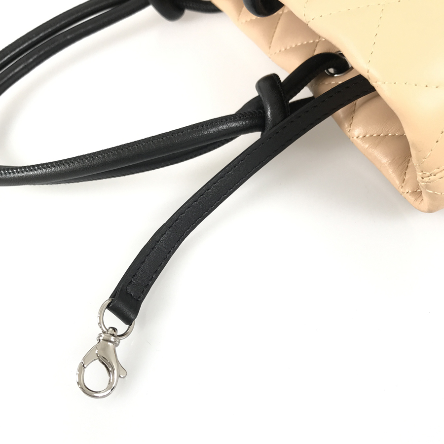 シャネル トートバッグ