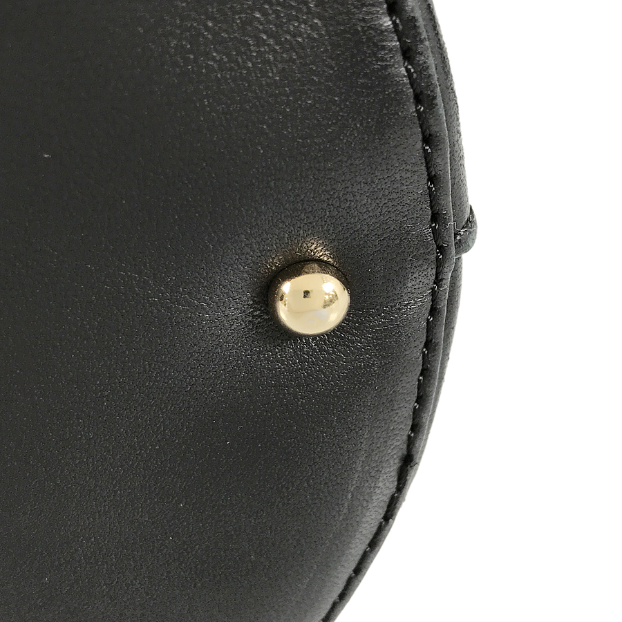 シャネル ショルダーバッグ