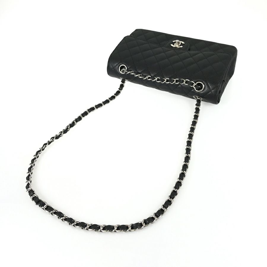 シャネル ショルダーバッグ