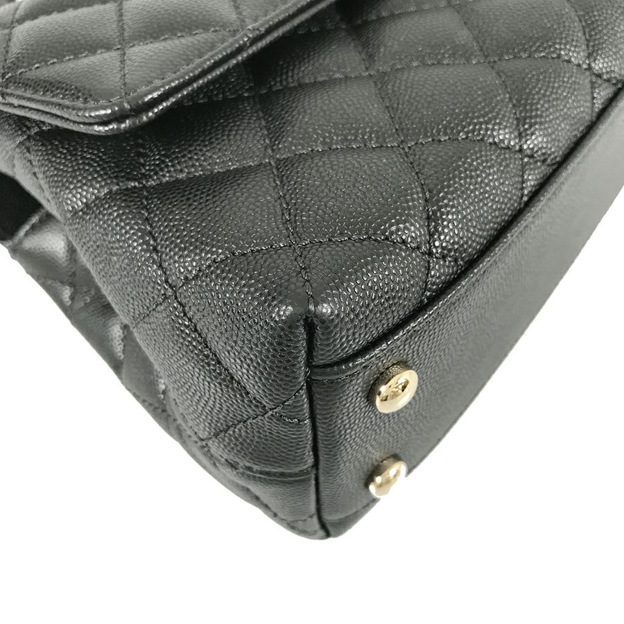 シャネル ハンドバッグ