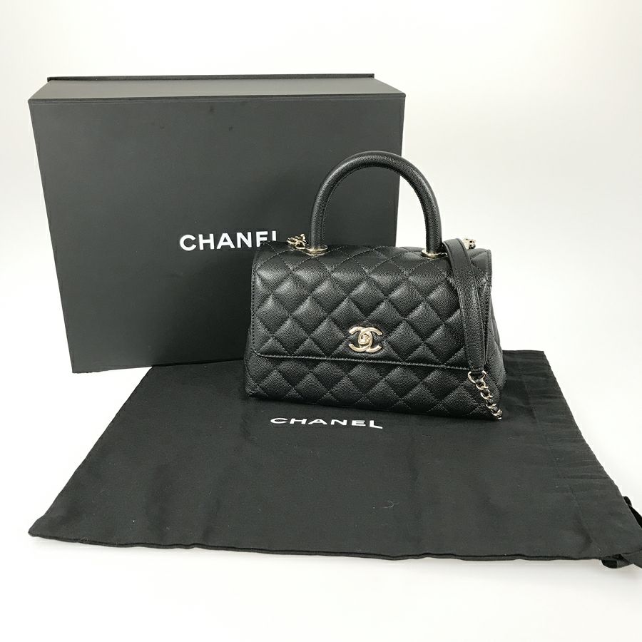 シャネル ハンドバッグ