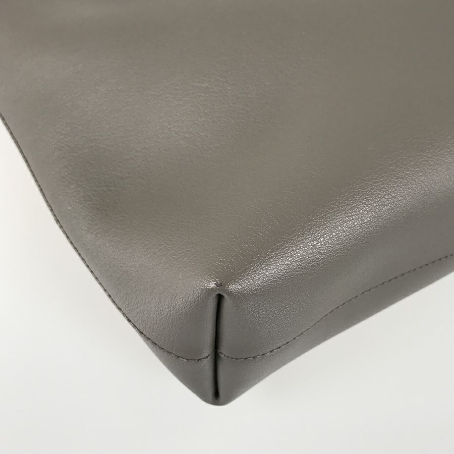 イヴ・サンローラン トートバッグ