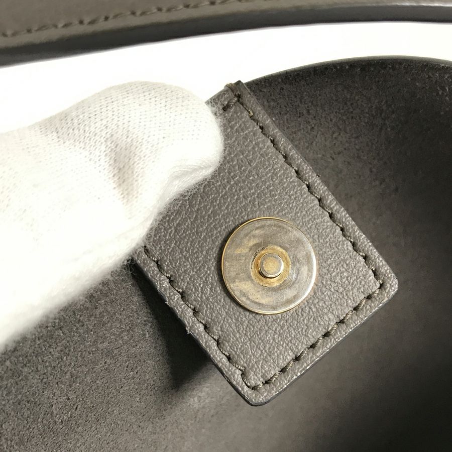 イヴ・サンローラン トートバッグ