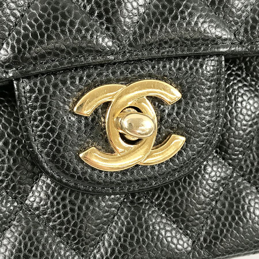 シャネル ショルダーバッグ