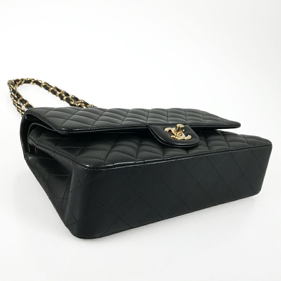 シャネル ショルダーバッグ