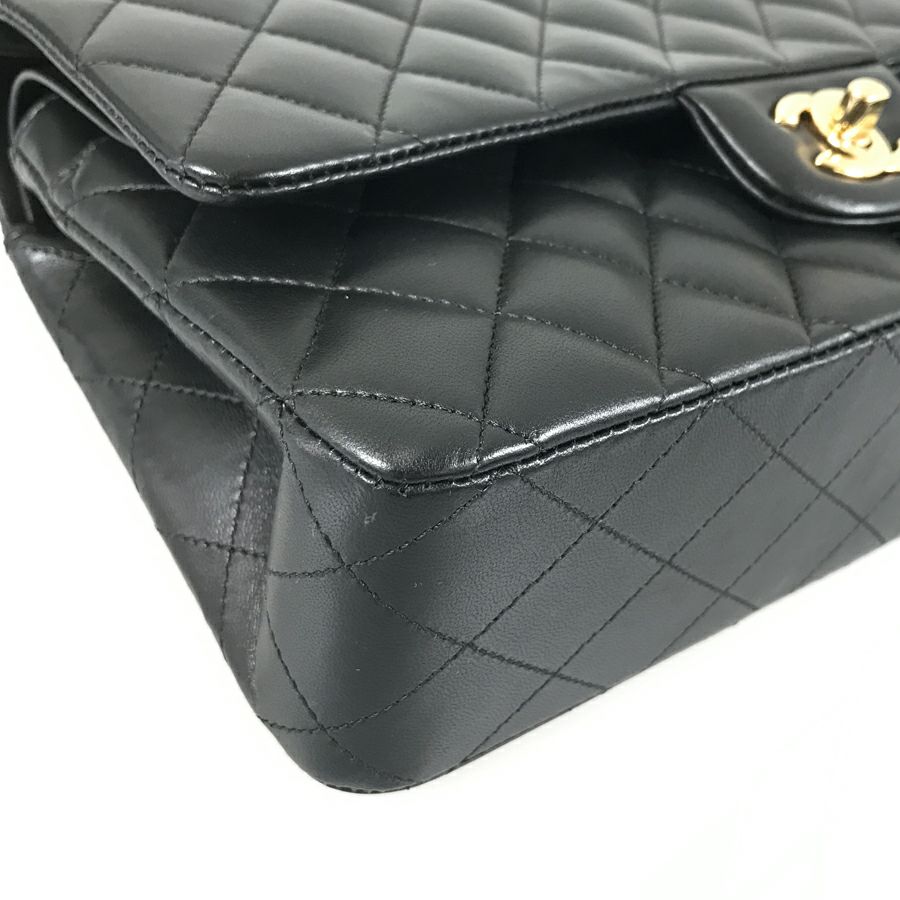 シャネル ショルダーバッグ