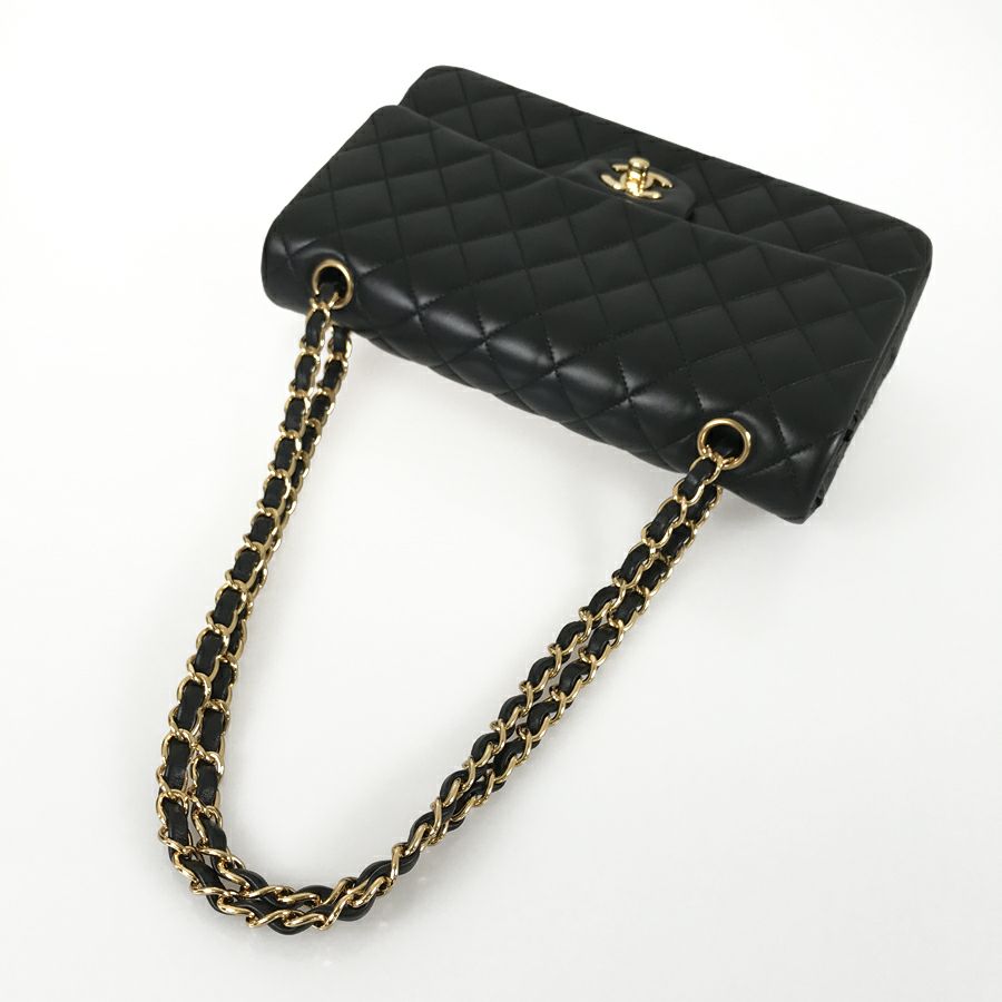 シャネル ショルダーバッグ