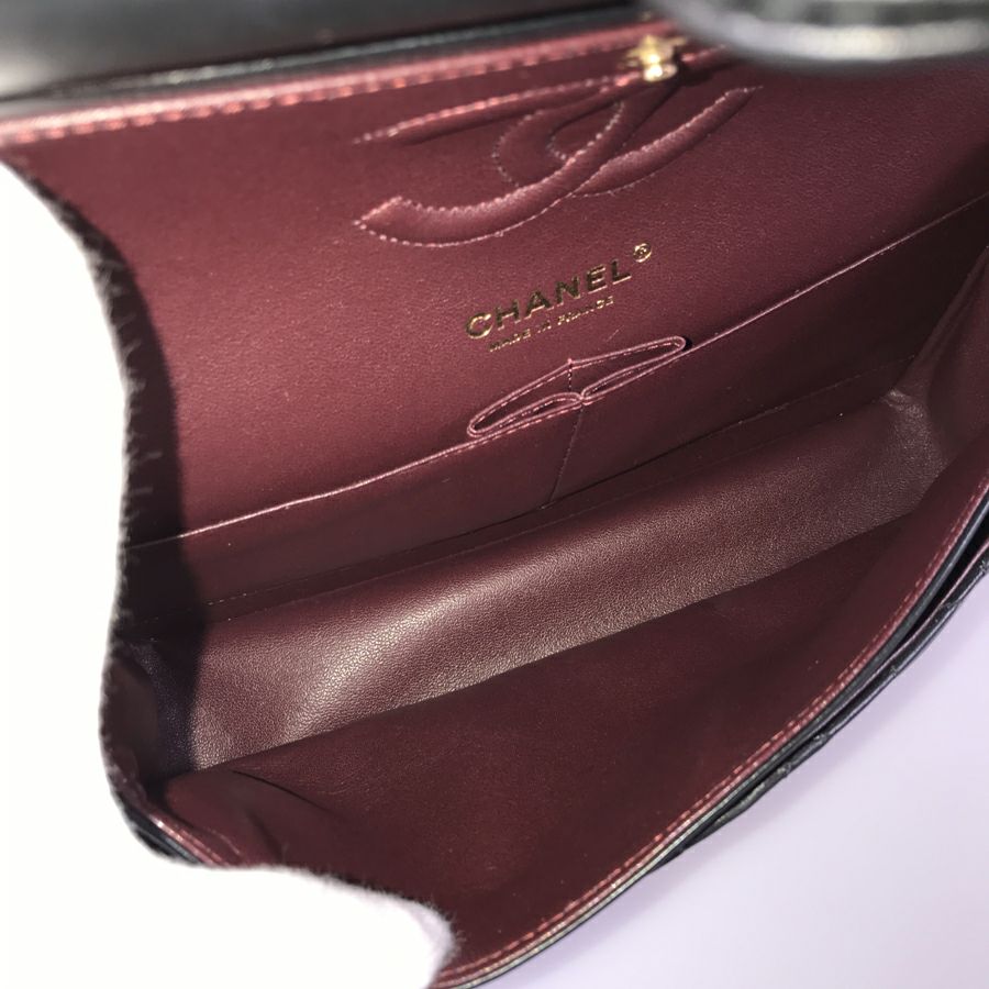 シャネル ショルダーバッグ