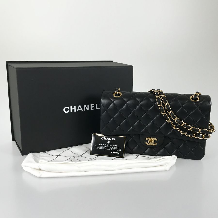 シャネル ショルダーバッグ