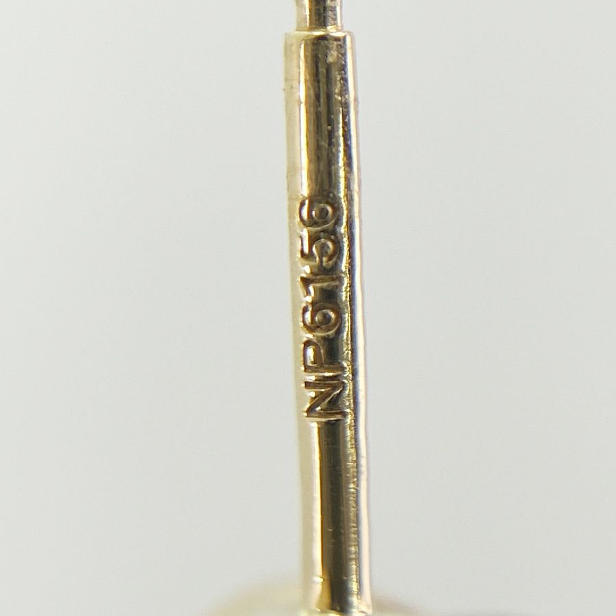 カルティエ ピアス