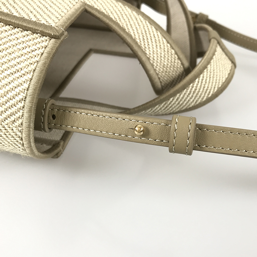 ロエベ トートバッグ