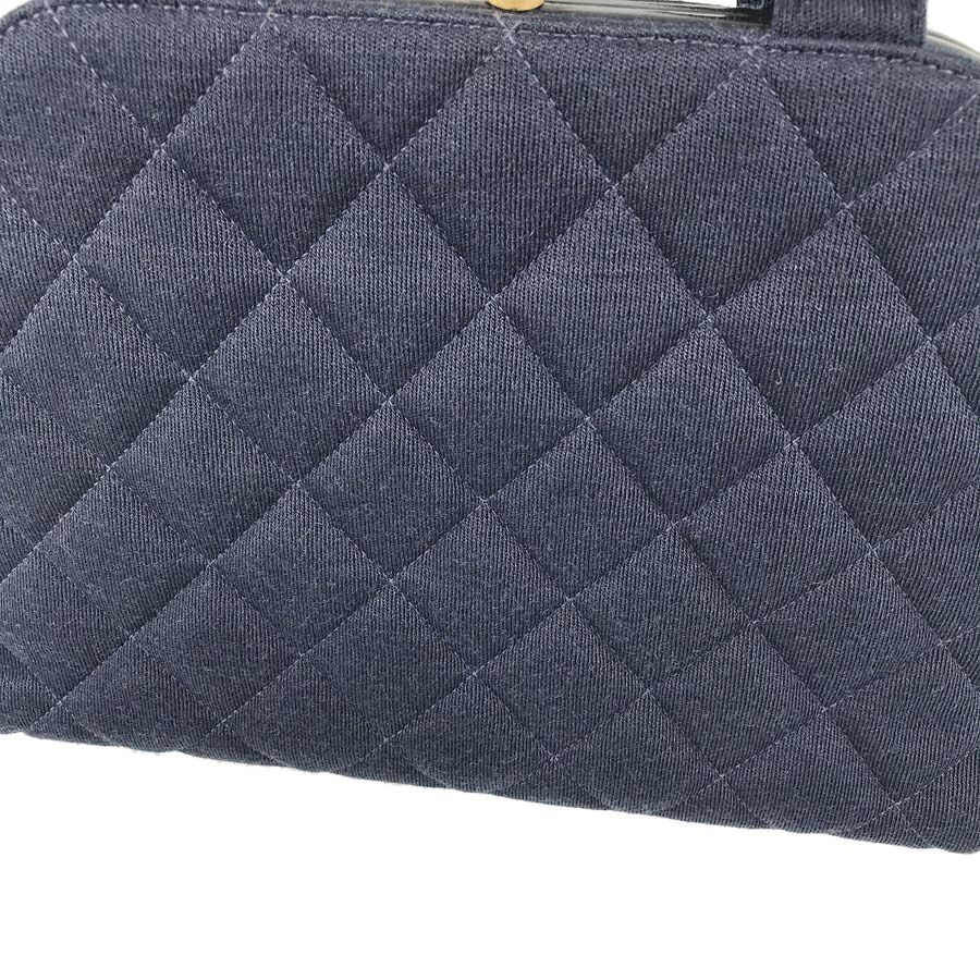 シャネル ハンドバッグ