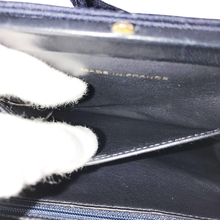 シャネル ハンドバッグ