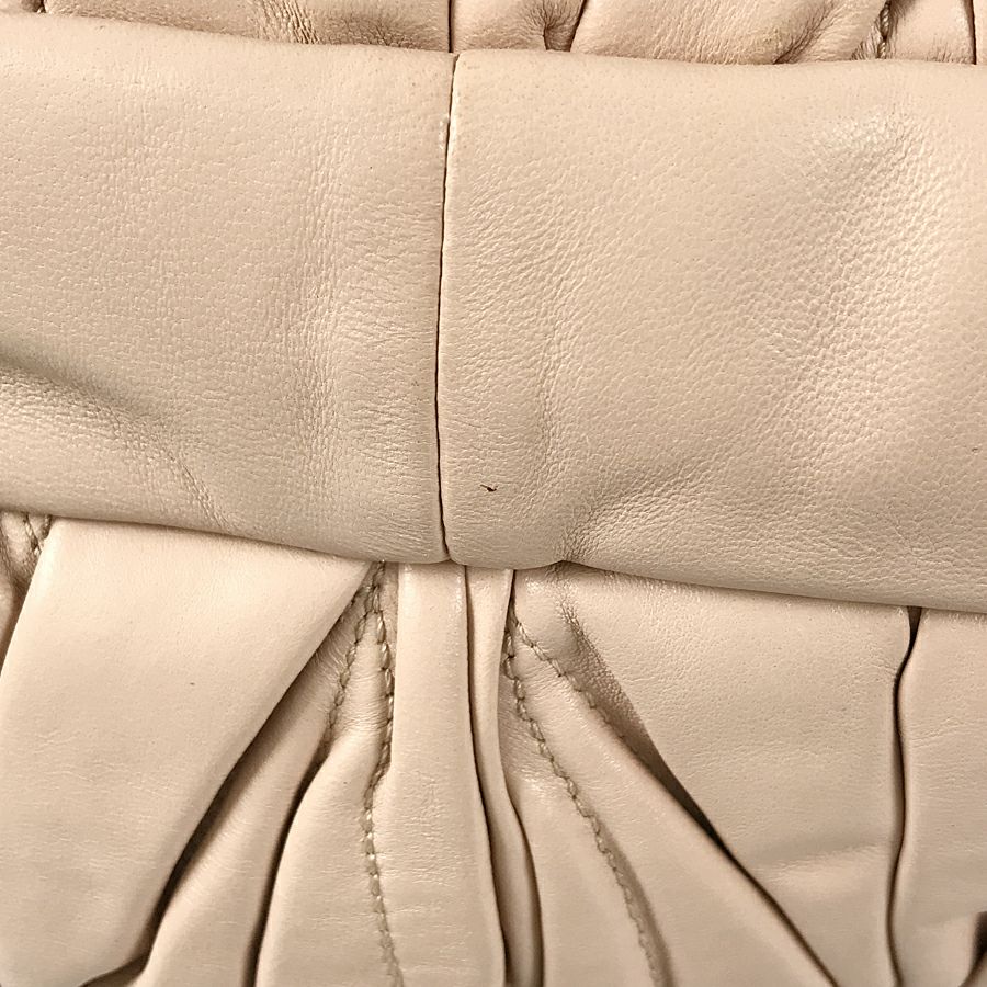 ミュウミュウ ショルダーバッグ