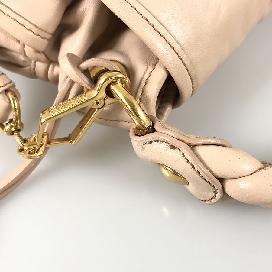 ミュウミュウ ショルダーバッグ