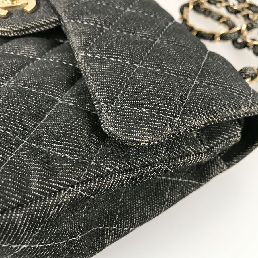 シャネル ショルダーバッグ