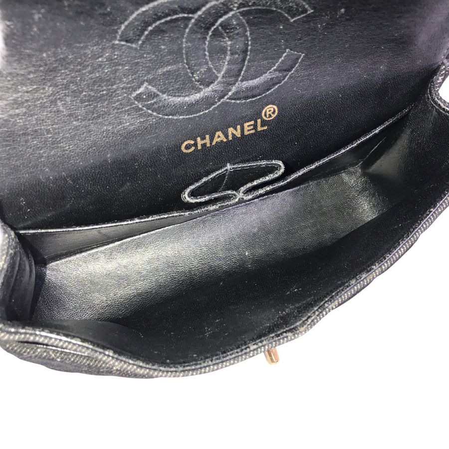 シャネル ショルダーバッグ