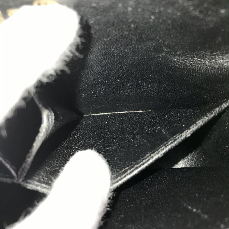 シャネル ショルダーバッグ