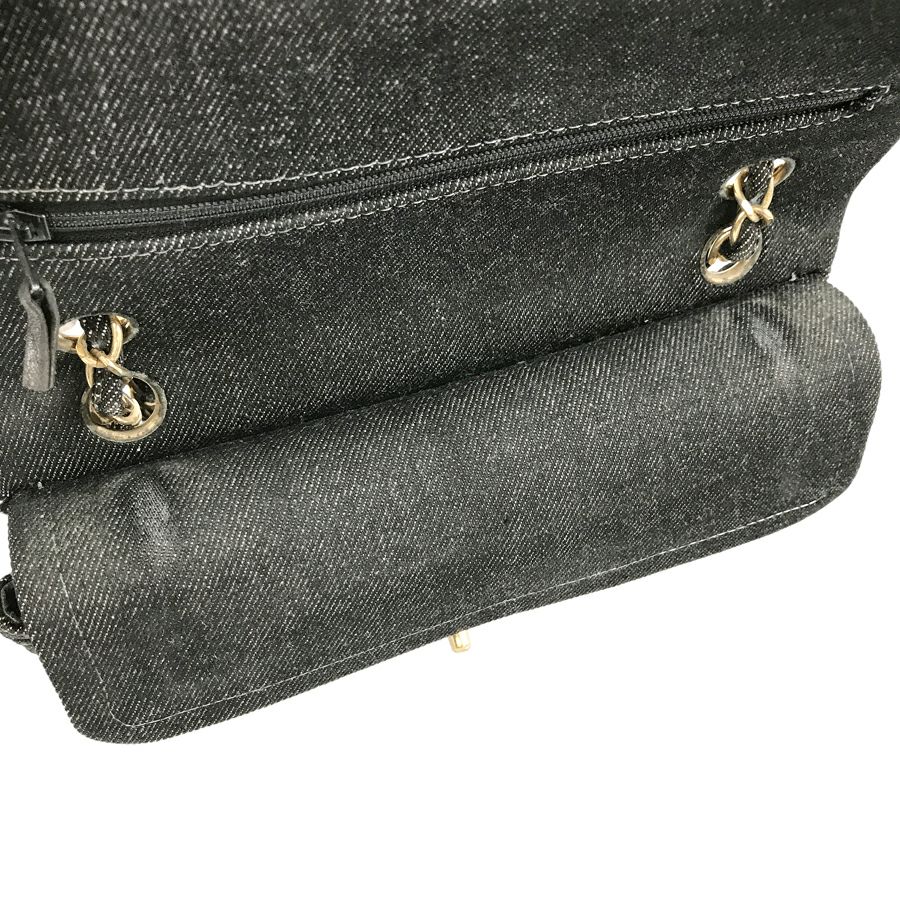 シャネル ショルダーバッグ