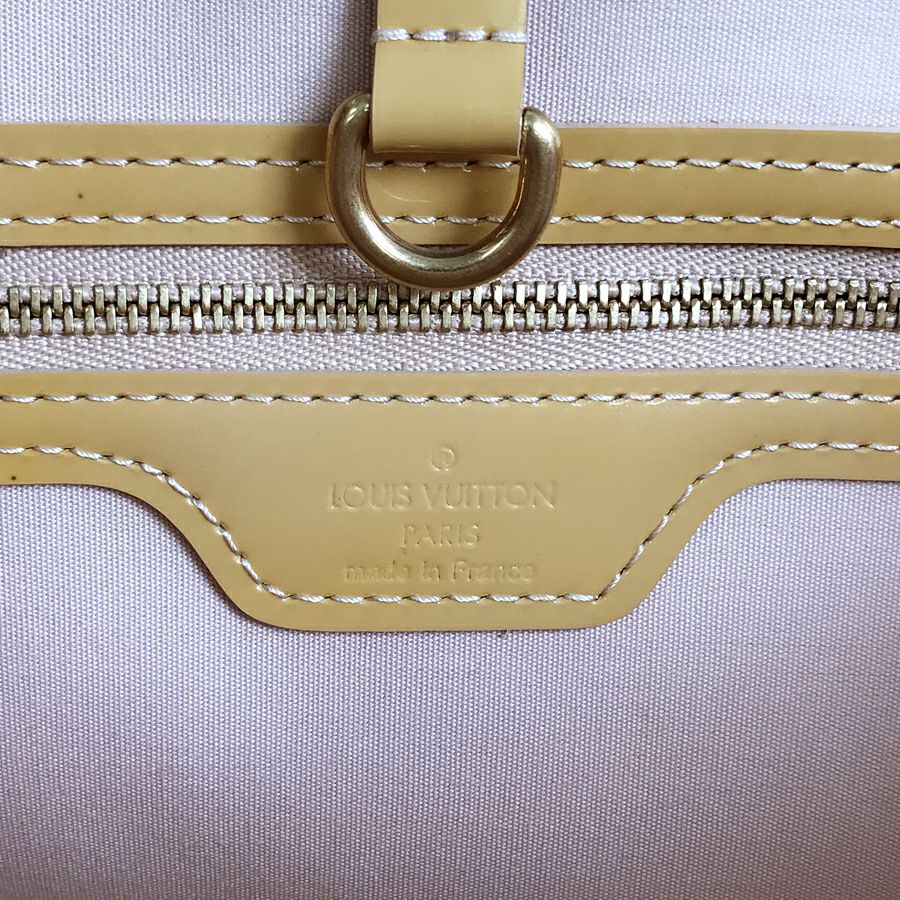ルイ・ヴィトン ヴェルニ ウィルシャーPM  ハンドバッグ